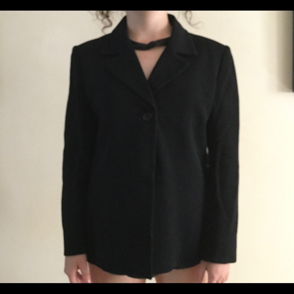 - MOSCHINO  madeITALY skirt suit size US 6-10  EU 44